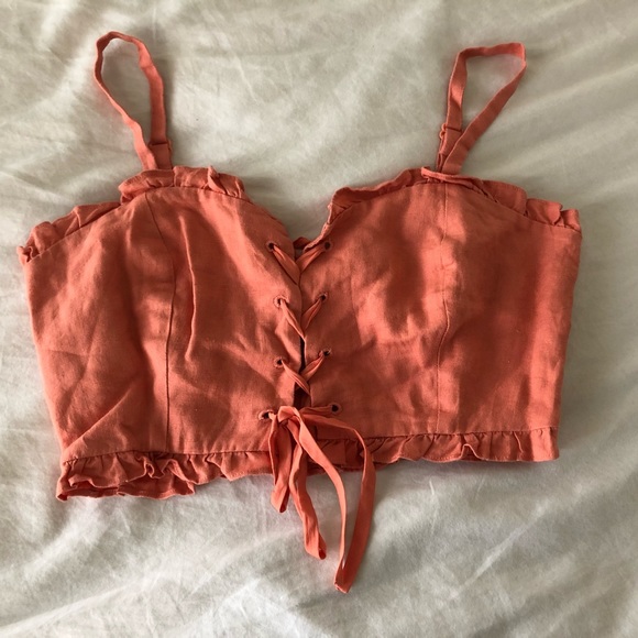 Aritzia Pink Sariah Top - Picture 4 of 9